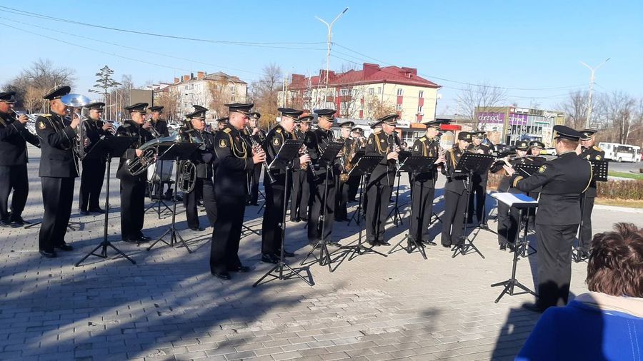 Духовой оркестр Тихоокеанского флота выступил в Артеме