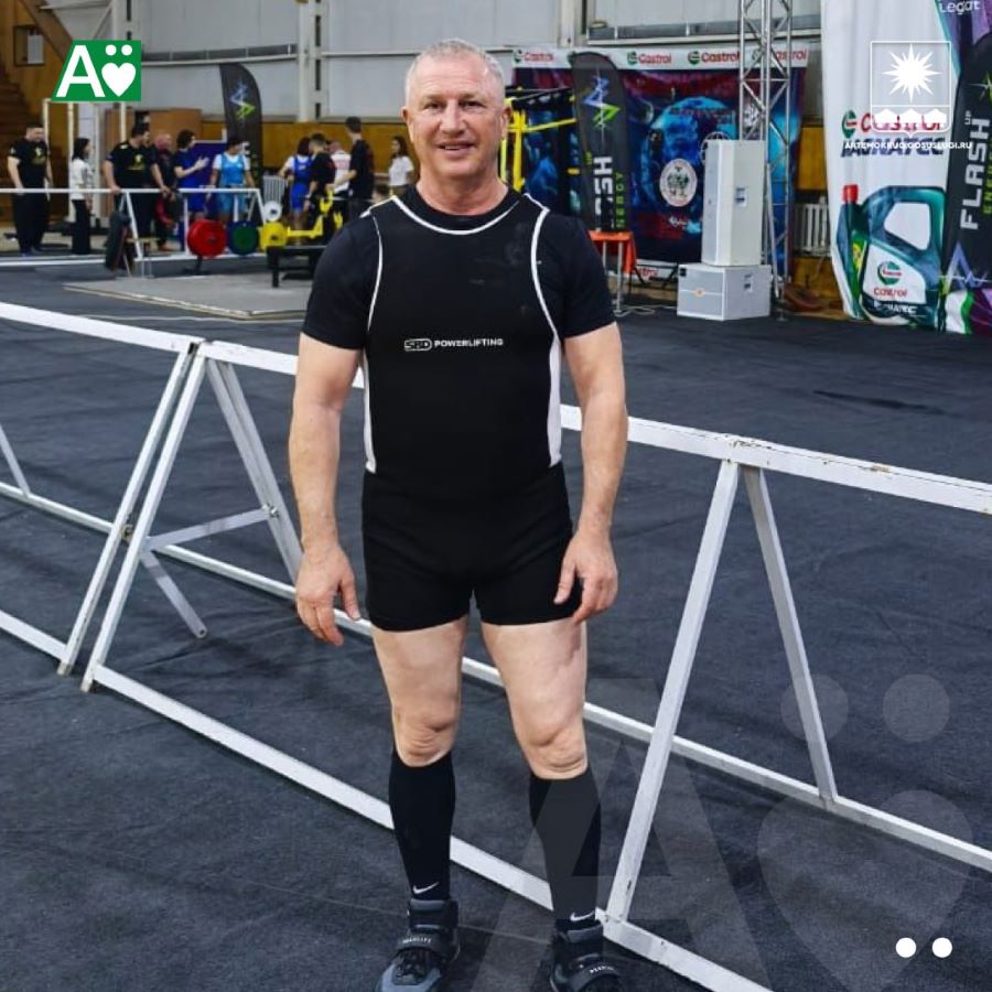 Владимир Никешин из Артёма стал чемпионом мира по пауэрлифтингу